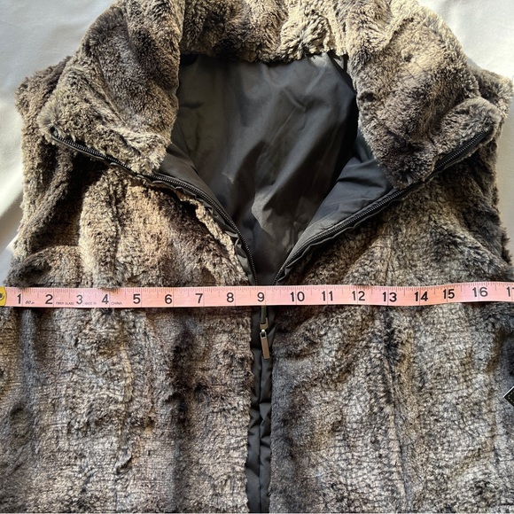 NWT Giacca Reversible Vest - Picture 12 of 14